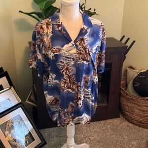 Men’s Size Medium Authentic Hawaiian Button Down, Great Condition
